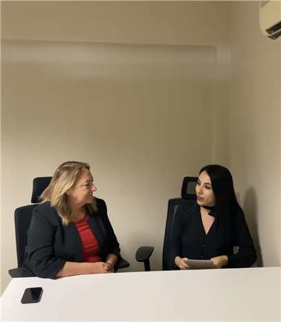 Cumhuriyet Halk Partisi Kadın Kolları İzmir MYK Üyesi ve Genel Başkan Yardımcısı AYTEN GÜLSEVER ile röportaj gerçekleştirdik.
